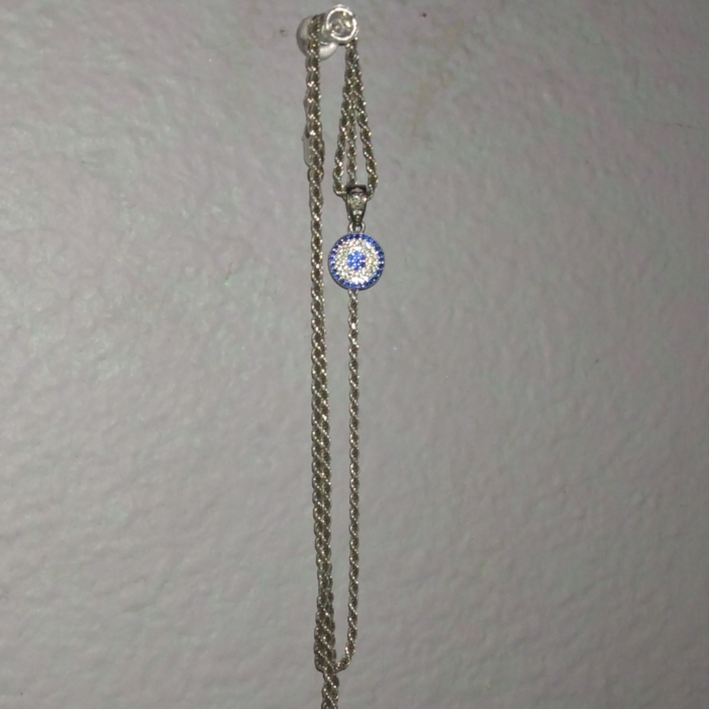 Shield pendant w/o chain